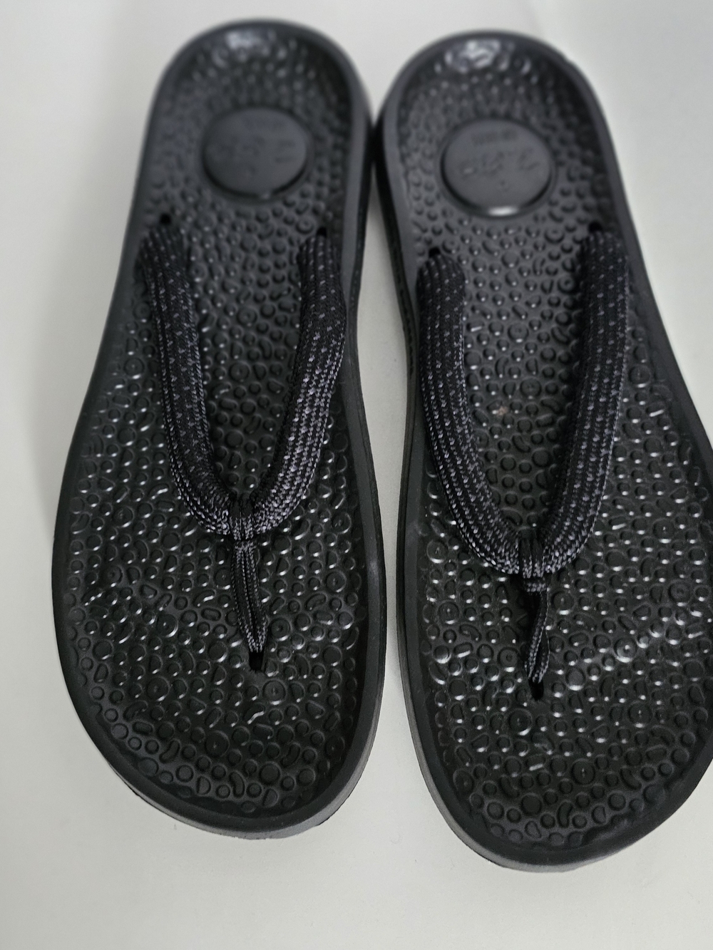 All Birds Men's Black Foam Flip Flop Slippers